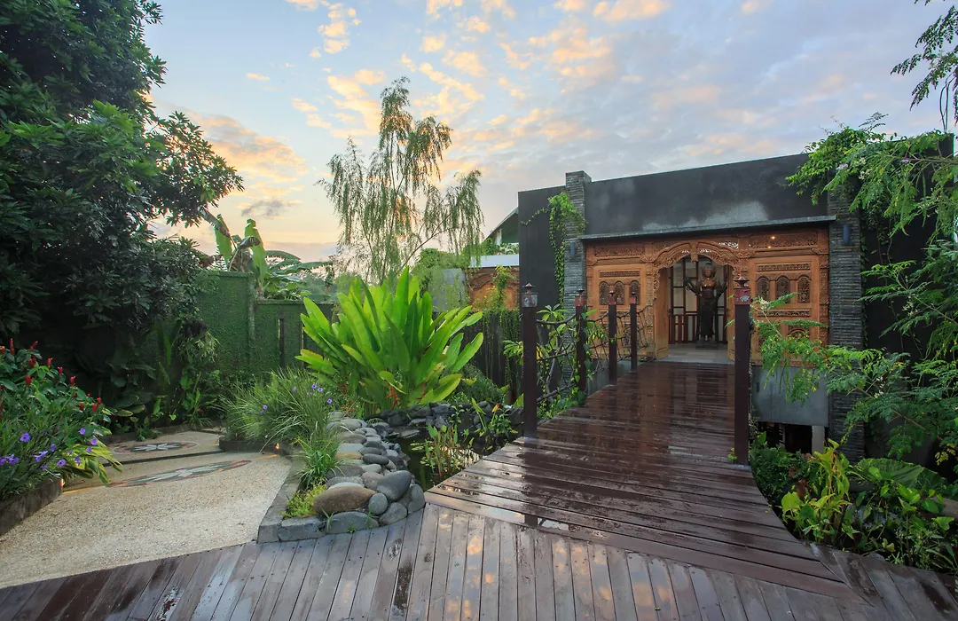 De Moksha Eco Friendly Boutique Resort-1